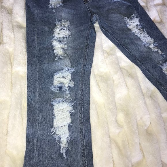 Almost Famous Jeans, Vintage Mom, Sz 7, Distressed - Picture 7 of 16